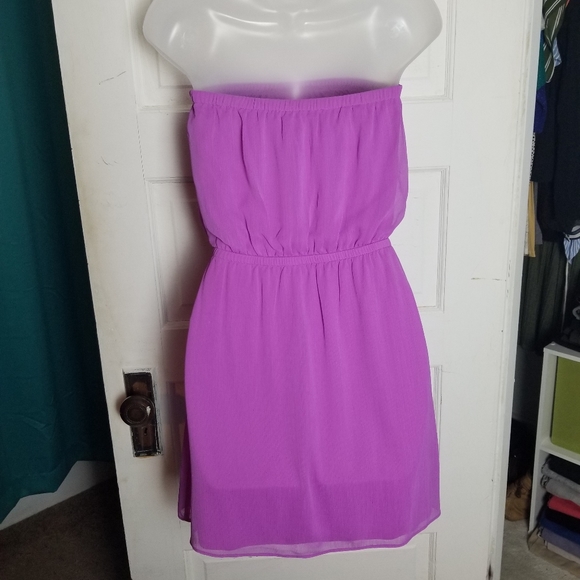 Express Strapless Dress - Picture 2 of 3